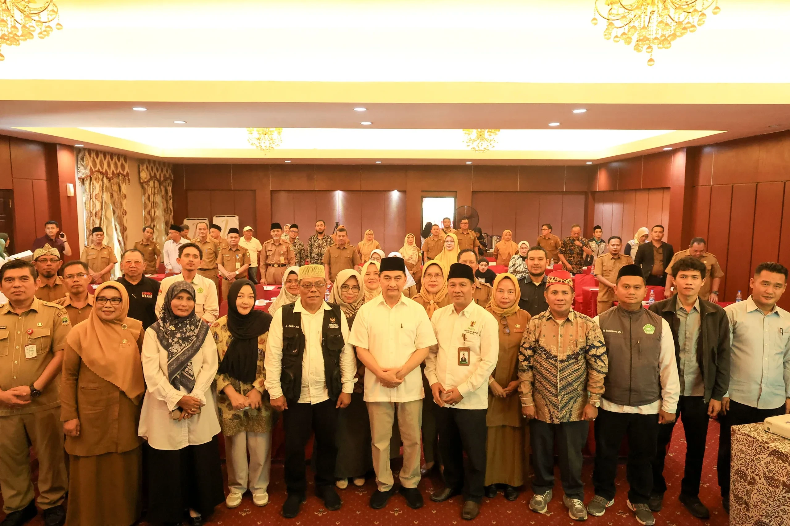 Wagub Dimyati Ajak Warga Perkuat Zakat, Dorong Kepedulian dan Kesejahteraan Banten