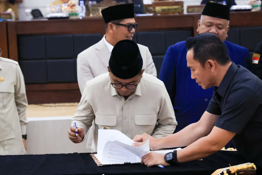 DPRD Setujui APBD Perubahan 2026, Andra Soni Fokus Kejar Target RPJMD