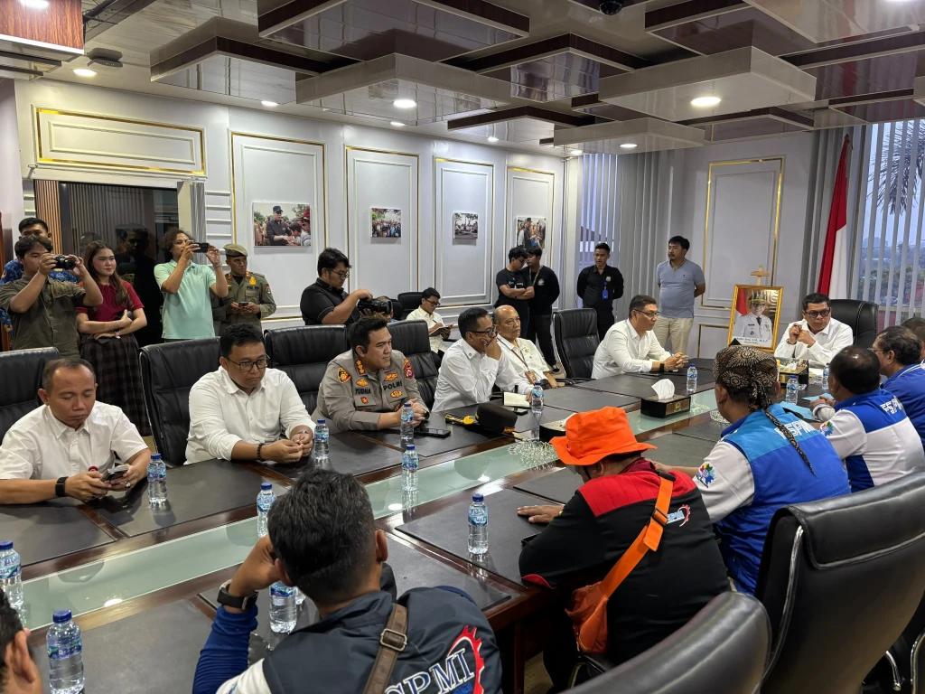 Kawal Aksi FSPMI di KP3B, Kapolresta Serang Kota Tekankan Pengamanan Humanis