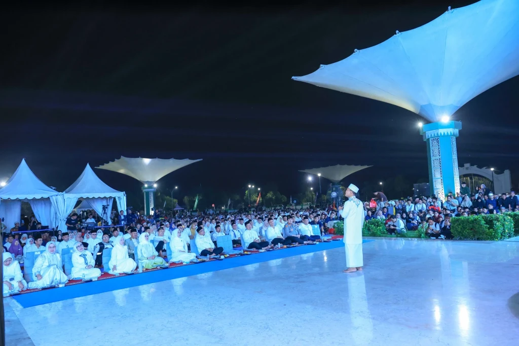 Tablig Akbar HUT ke-26 Banten, Ustaz Das’ad Latif Dorong Beasiswa untuk Anak Berprestasi