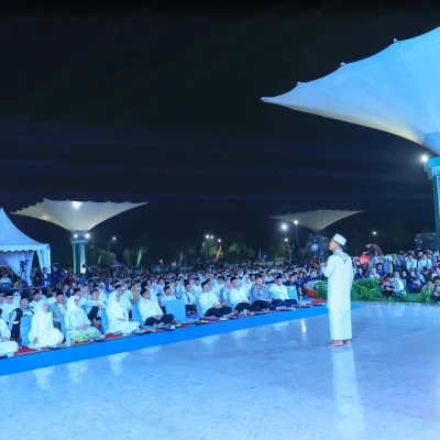 Tablig Akbar HUT ke-26 Banten, Ustaz Das’ad Latif Dorong Beasiswa untuk Anak Berprestasi