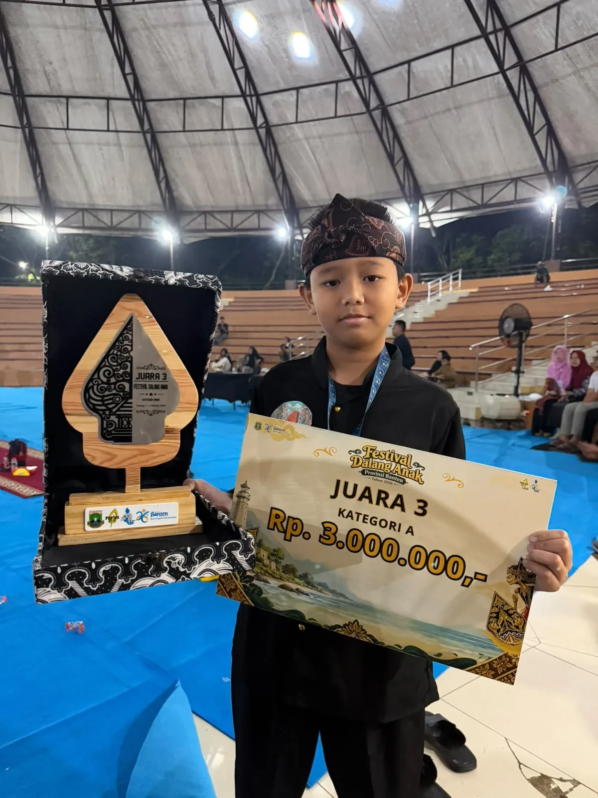 Bawa Nama Cilegon, Rais Hafiz Raih Juara 3 Festival Dalang Anak Banten