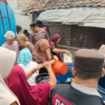 Krisis Air Bersih, Polsek Cikande Salurkan 8.000 Liter Air untuk Warga Kampung Parigi