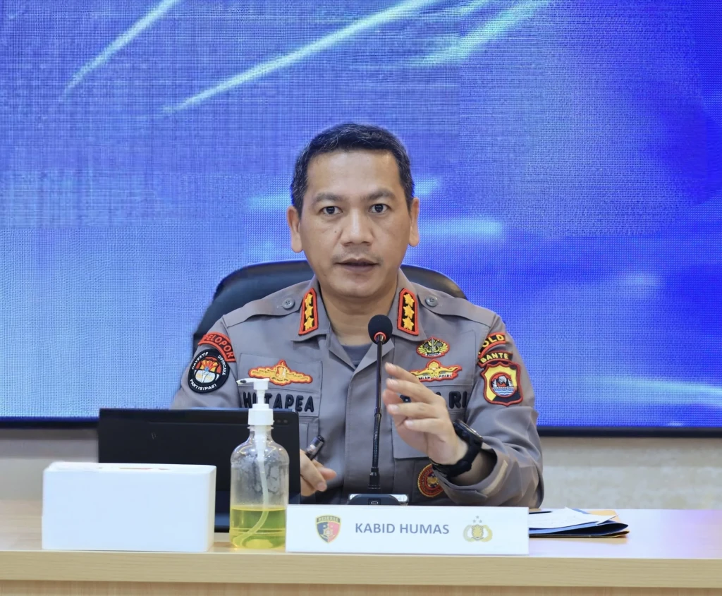 Gunung Anak Krakatau Empat Kali Meletus, Polda Banten Imbau Warga Waspada