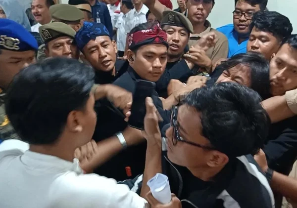 HUT ke-394 Kabupaten Tangerang Diwarnai Aksi Mahasiswa, Transparansi Anggaran Disorot