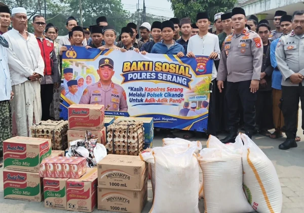 Polsek Cikande Berbagi Sembako untuk Santri dan Anak Panti Al-Mu’awanah