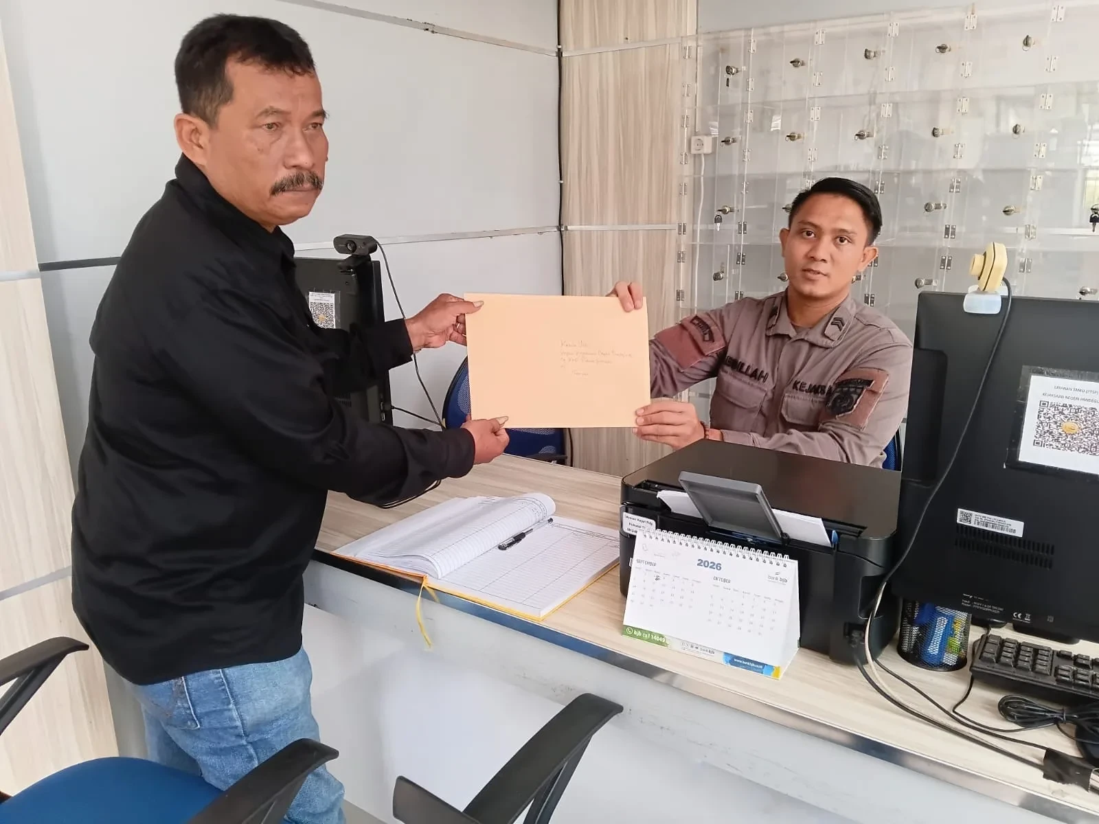 Dugaan Penyimpangan Anggaran Desa Cihanjuang, Aliansi Desak Kejari Bertindak