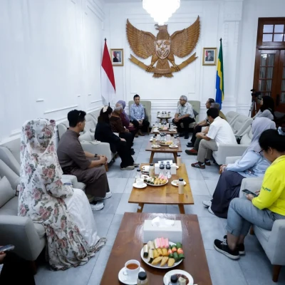 Dari Budaya hingga Kuliner, Farhan Kenalkan Daya Tarik Bandung kepada Delegasi Thailand