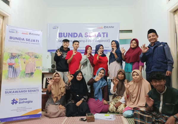 LAZ Al Azhar Berdayakan Ibu-ibu di Cianjur Lewat Program Bunda Sejati.