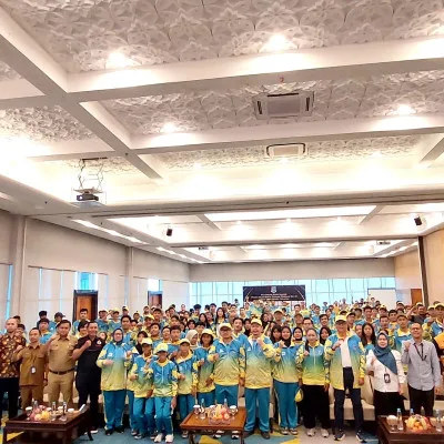 Ratusan Atlet Tangsel Siap Berjuang di POPDA XI: Wakil Wali Kota dan Kepala Dispora Lepas Kontingen