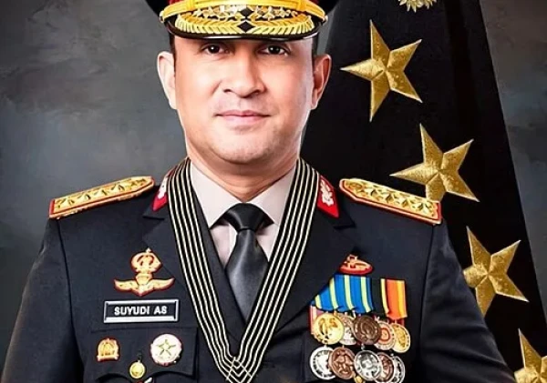 Sehari Jadi Kapolri, Suyudi Rotasi 88 Perwira, 19 Kapolda Berganti