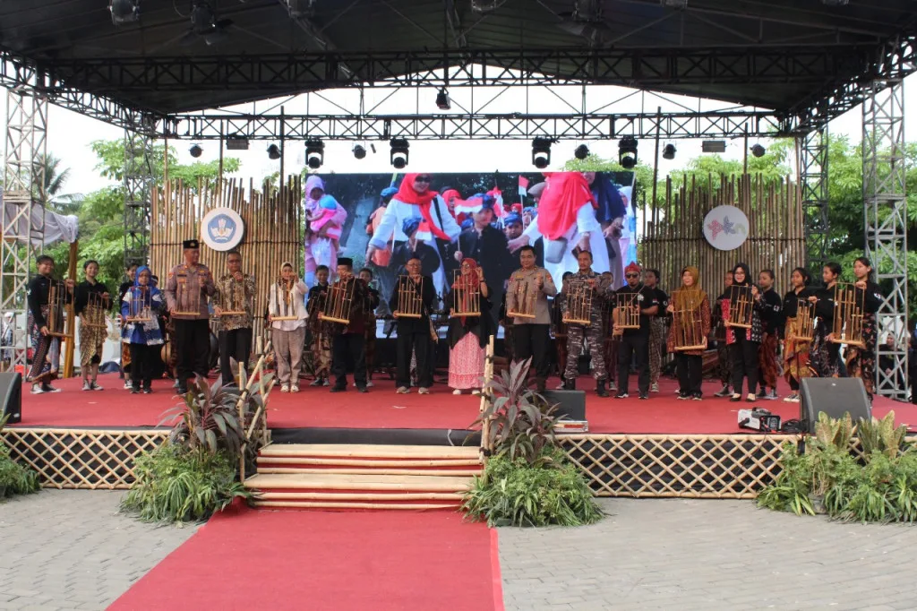 FESTIVAL BUDAYA SUROSOWAN BERPOTENSI TINGKATKAN EKONOMI DAN PARIWISATA DI BANTEN