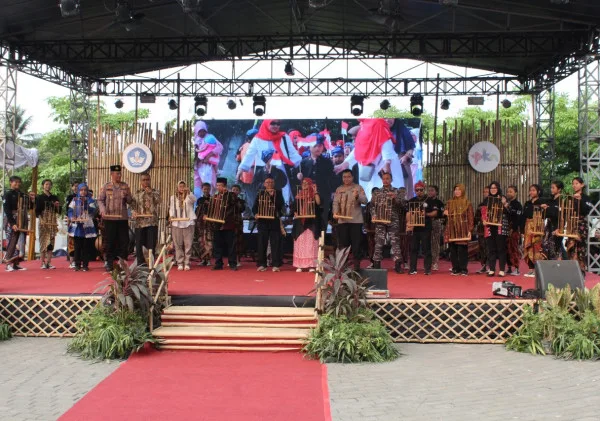 FESTIVAL BUDAYA SUROSOWAN BERPOTENSI TINGKATKAN EKONOMI DAN PARIWISATA DI BANTEN