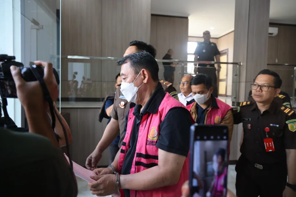 Rugikan Daerah Rp20,4 Miliar, Kejati Banten Tahan Direktur PT ABM dan PT KAN