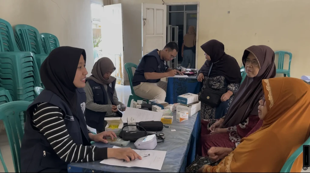 Laksanakan Suhat, Pastikan Warga Sehat