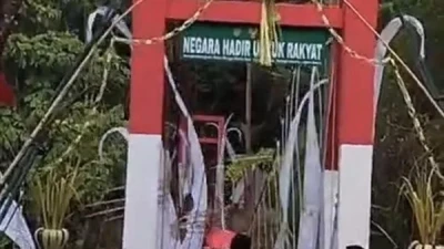 Jembatan Gantung Pongpet Ambruk Saat Dilewati Bupati, Tak Ada Korban Jiwa