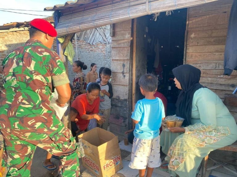 Grup 1 Kopassus Melaksanakan Kegiatan Jumat Berkah