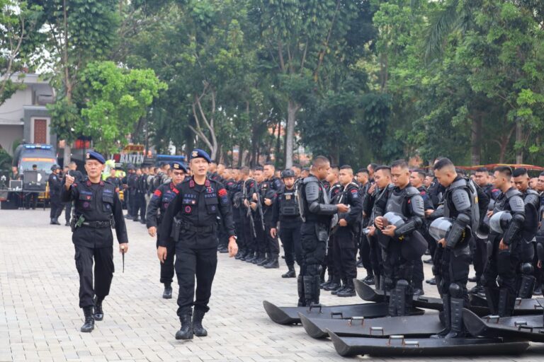 Wadansat Brimob Polda Banten Pimpin Apel Gelar Pasukan Serta Cek Personel Satbrimob