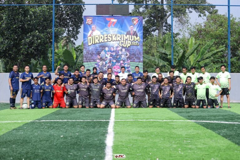 Meriahkan HUT Bhayangkara Ke-77, Dirreskrimum Polda Banten Berikan Reward Kepada Personel