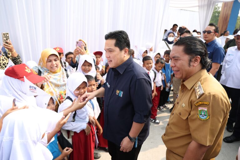 Hadiri Akad Massal KPR BTN, Pj Gubernur Banten Al Muktabar Dorong Generasi Muda Berpendapatan Miliki Rumah