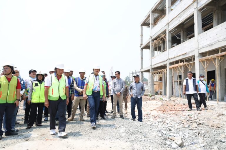 Pembangunan Unit Sekolah Baru Senilai Rp. 8,933 Miliar