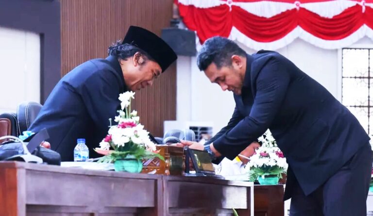 Revisi Raperda Penanaman Modal Untuk Meningkatkan Pembangunan dan Kesejahteraan