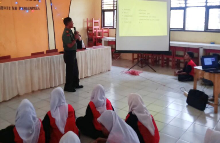 Danramil 0602-03/Walantaka Berikan Wawasan Kebangsaan Di SMK Al- Kheriyah
