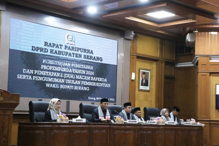 DPRD Umumkan Usulan Pemberhentian Jabatan Wakil Bupati Serang