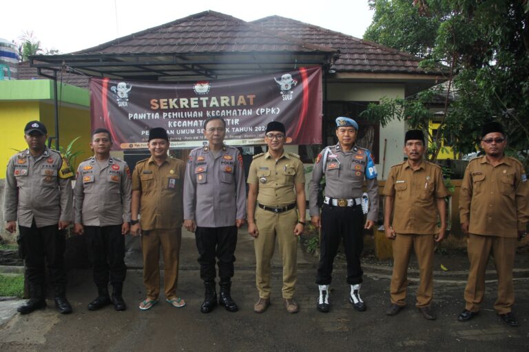 Menghadapi Pemilu 2024, Bidpropam Polda Banten Cek Kesiapan Personel di Kecamatan Petir Dalam