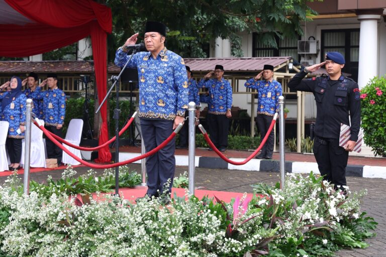 Pj Gubernur Banten Al Muktabar Ingatkan Tugas Melayani Kepada Masyarakat Pada HUT Ke-52 KORPRI