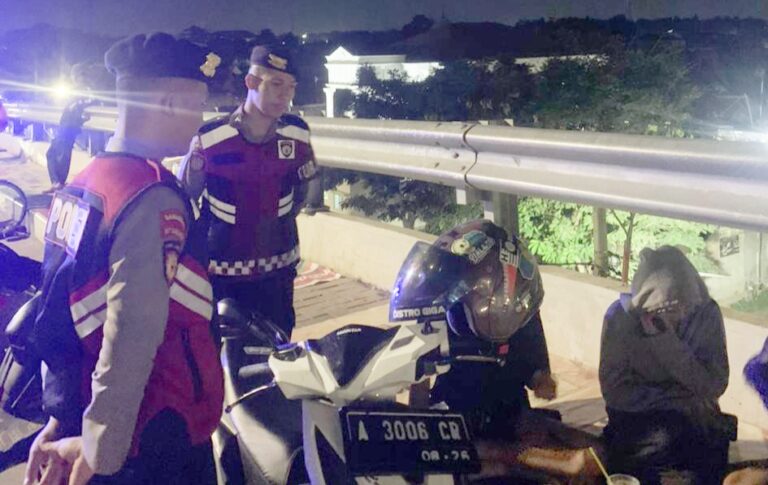 Patroli OMB 2023 Personel Ditsamapta Polda Banten, Cegah Kejahatan Jalanan