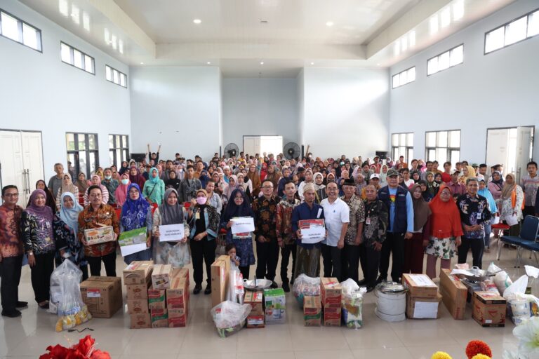 Tingkatkan Ekonomi KPM, Pemprov Banten Salurkan Bantuan Ke Masyarakat Kabupaten Tangerang