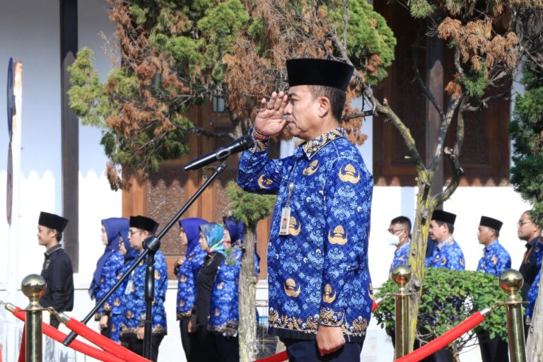 Upacara Peringatan Hari Bela Negara Ke-75 Di Halaman Pendopo Bupati Serang