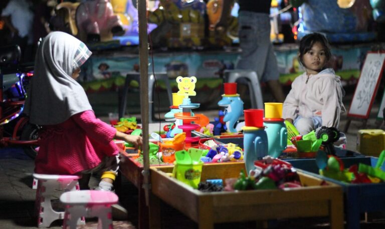 5 Alasan Mengapa Anak Harus Diberikan Mainan Konvensional