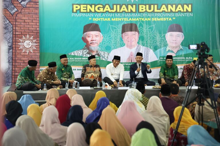 Pj Gubernur Hadiri Pengajian Bulanan PW Muhammadiyah Banten