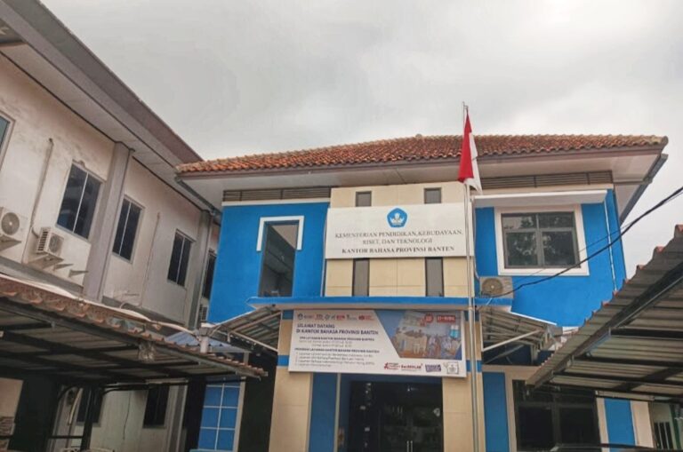 Revitalisasi Bahasa Daerah di Banten: Upaya Mempertahankan Bahasa Sehari-hari Generasi Milenial Melalui Festival Tunas Bahasa Ibu