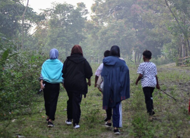Pelajaran Penting : Ajak Anak Mengenal Alam