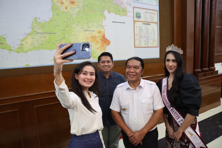 Puteri Banten Bersinar: Dukungan Gubernur untuk Kemenangan di Puteri Indonesia 2024