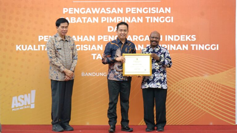 Komitmen dan Prestasi: Pemkab Serang Raih Kembali Penghargaan Tertinggi KASN RI