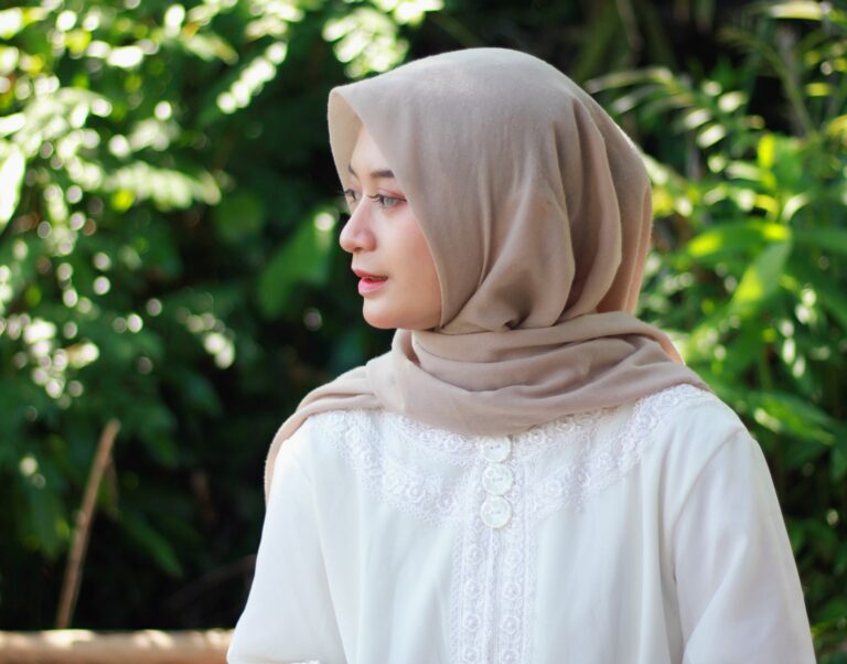 Kepribadian Perempuan Yang Membuat Tampak Lebih Memikat Secara Alami