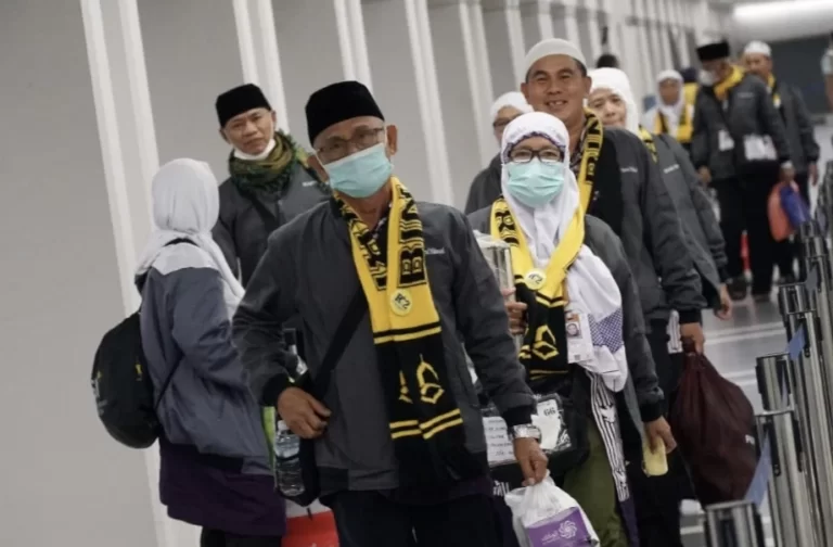Kepulangan Jemaah Haji Kloter 65 Debarkasi Banten Melalui Bandara Soekarno-Hatta Tandai Berakhirnya Musim Haji 1445 Hijriah