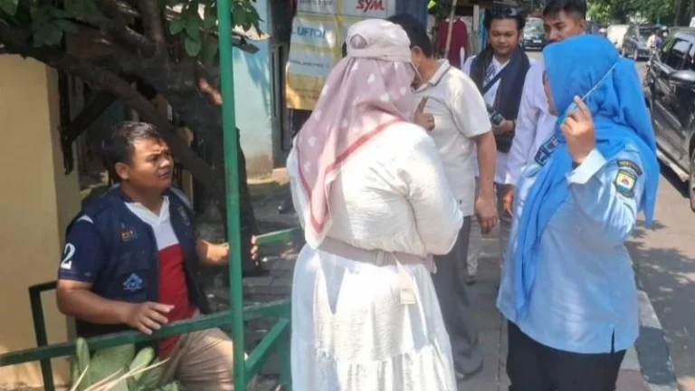 Dinsos Kota Tangerang Siaga 24 Jam Tangani ODGJ dan Orang Terlantar Melalui Tim Reaksi Cepat