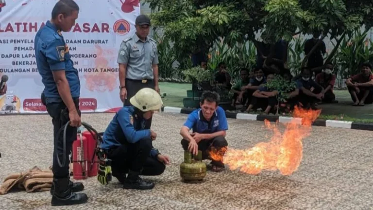 BPBD Kota Tangerang Adakan Edukasi Penanganan Kebakaran dan Evakuasi Darurat di Lapas Kelas I