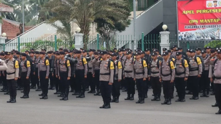 Polres Lebak Gelar Apel Pergeseran Pasukan PAM TPS untuk Pengamanan Pilkada Serentak 2024