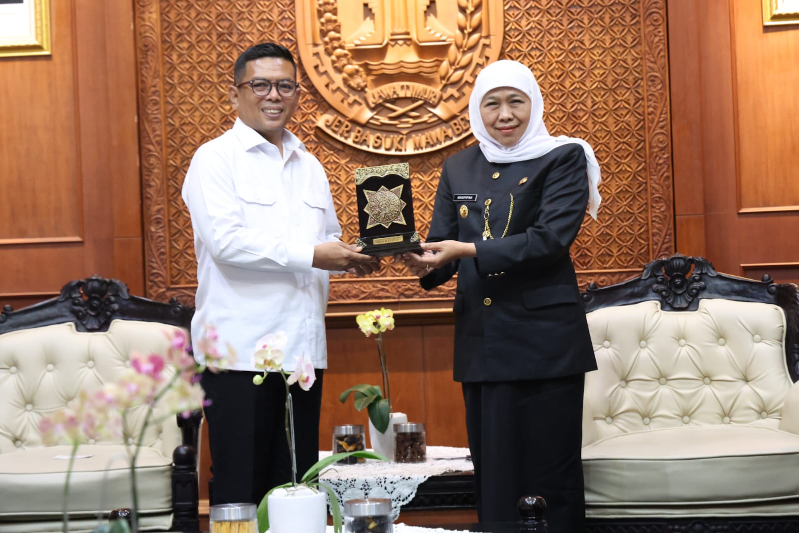 Andra Soni Temui Khofifah Bahasa Pembangunan Daerah dan Kerjasama Perbankan