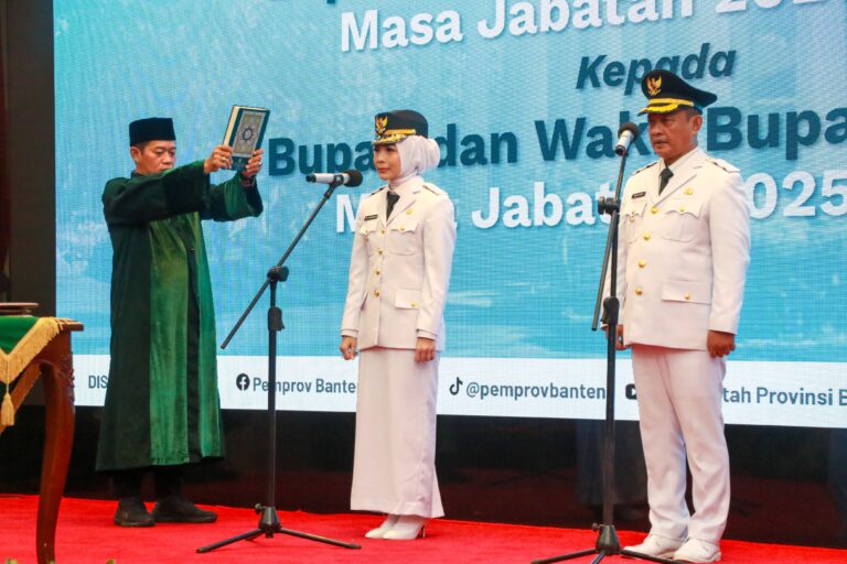 Ratu Rachmatuzakiyah–Najib Hamas Resmi Dilantik Sebagai Bupati dan Wakil Bupati Serang 2025–2030, Janjikan Program Prioritas 100 Hari Kerja