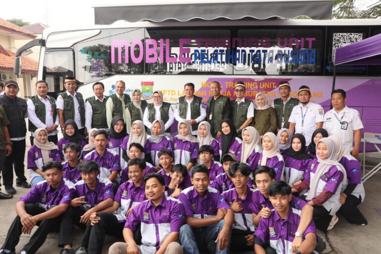 Pemkab Tangerang Luncurkan Mobil Pelatihan Tata Busana untuk Jangkau Wilayah Terpencil