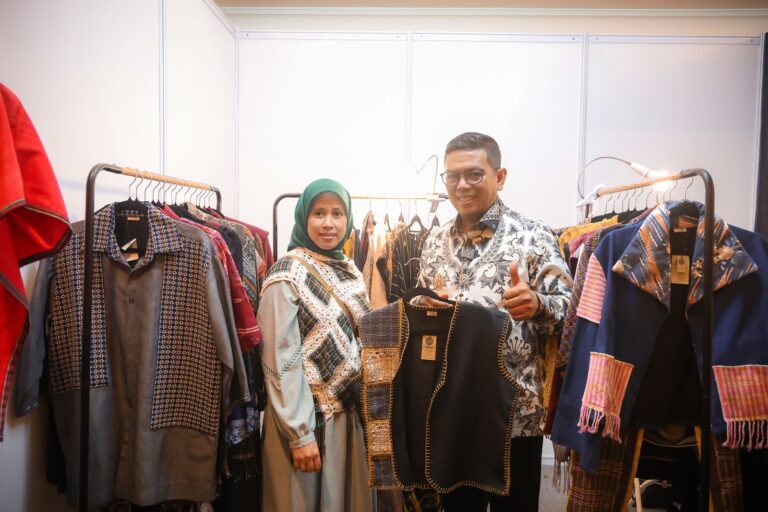 Gubernur Banten Apresiasi Produk UMKM di Forum FKD-MPU 2025