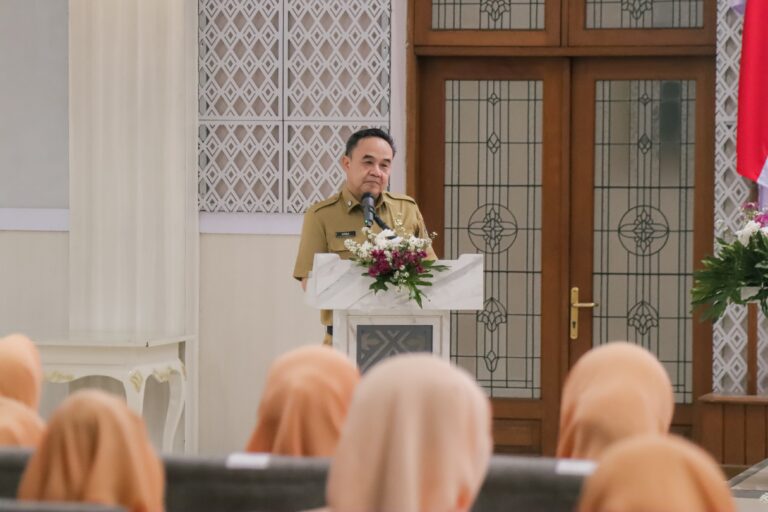 Sekda Hadiri Musda DWP Kabupaten Tangerang Tahun 2025 Dan Pengukuhan Ketua dan Pengurus DWP Dinas/Badan/Kantor dan Kecamatan Masa Bakti 2025-2029