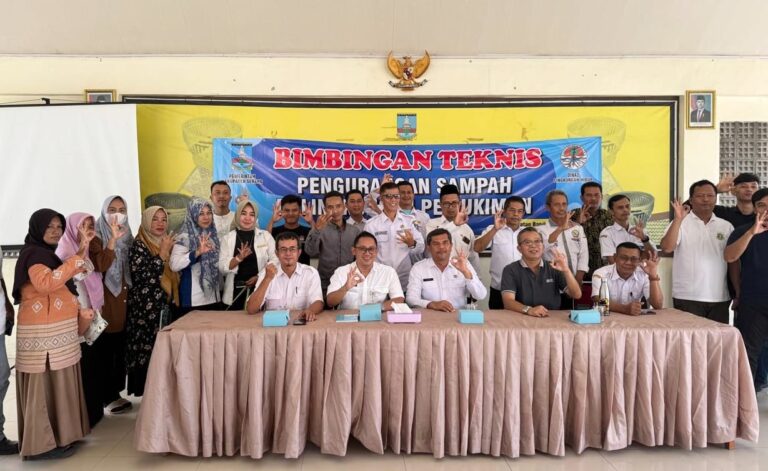 Pemkab Serang Dorong Desa Kurangi Sampah Lewat Bimtek Pengelolaan Lingkungan